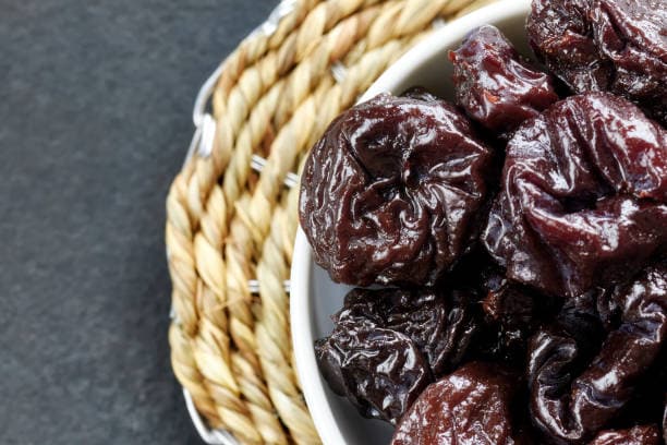 خرید آلوبخارا خشک برقانی محلی + قیمت فروش استثنایی